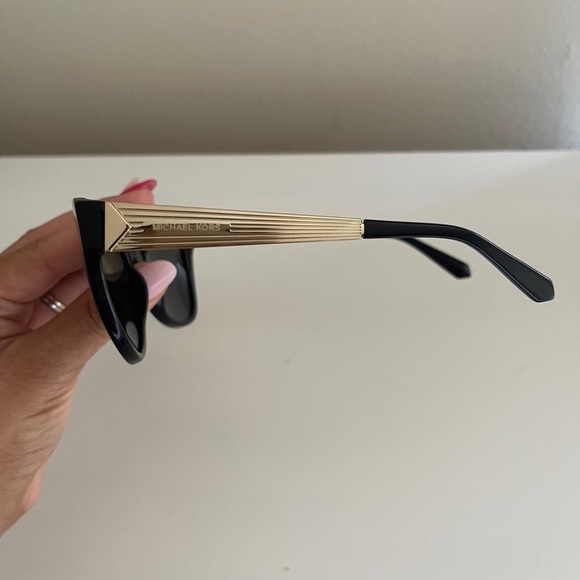 Michael Kors Sunglasses - Picture 3 of 7